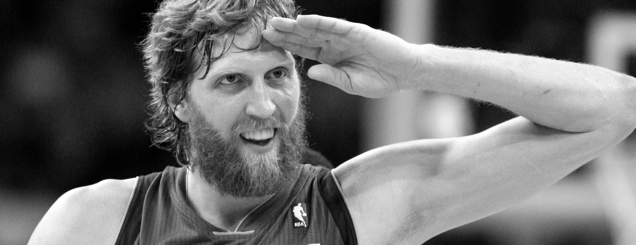 Dirk Nowizki quer ganhar o campeonato de enterradas